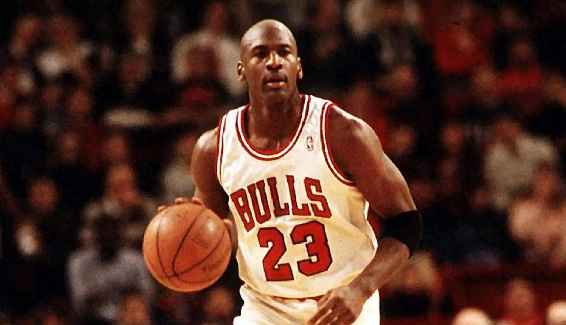 们对他的期 们对他的期