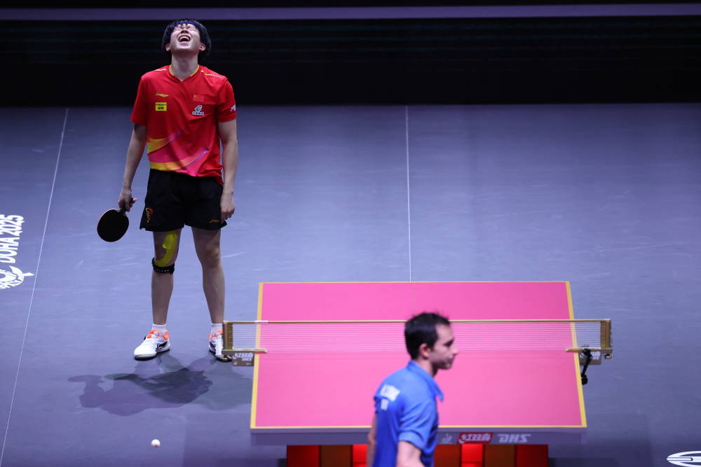 也呈现截然 也呈现截然