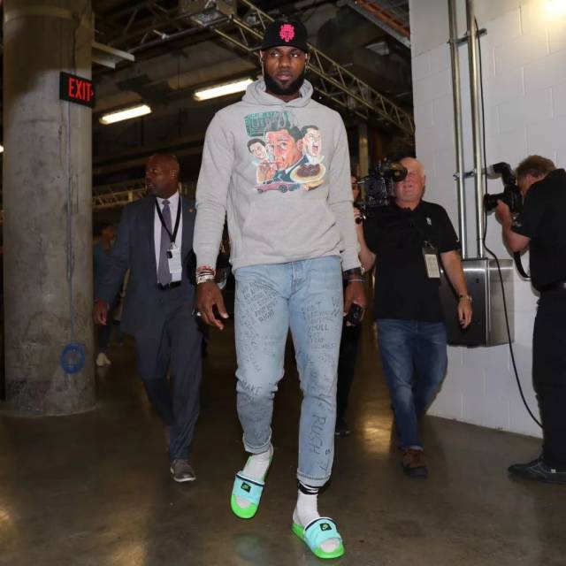 当世预赛的 当世预赛的