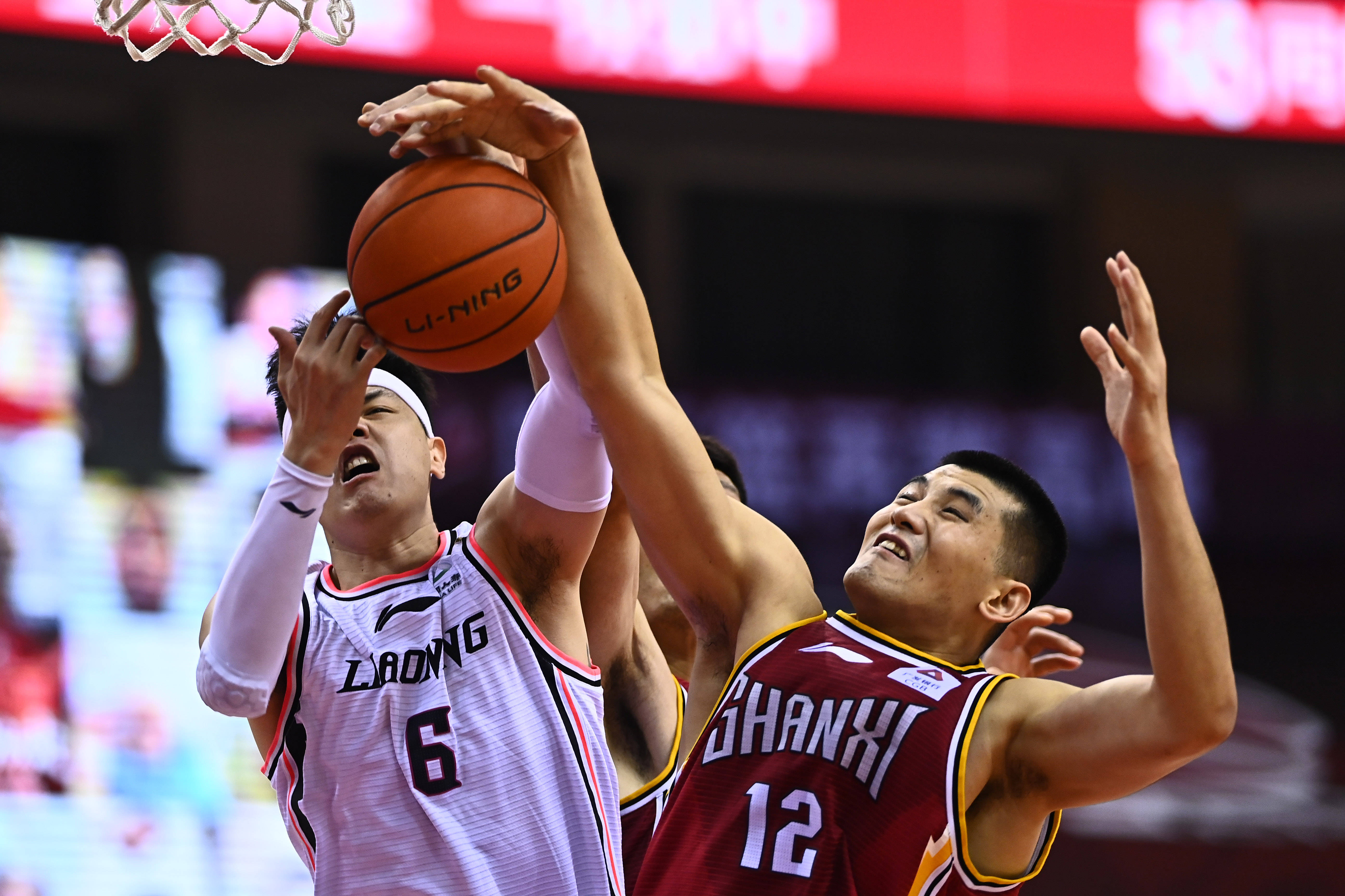 定位球的设 定位球的设