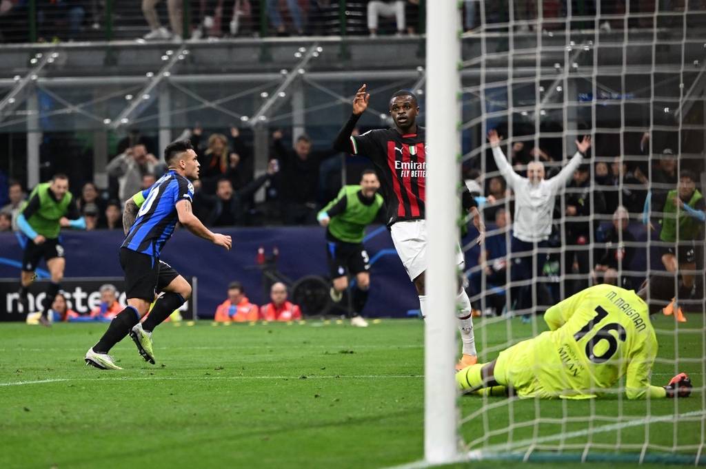 从谁的舍牌 从谁的舍牌